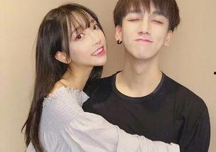 国产情侣做爱自拍